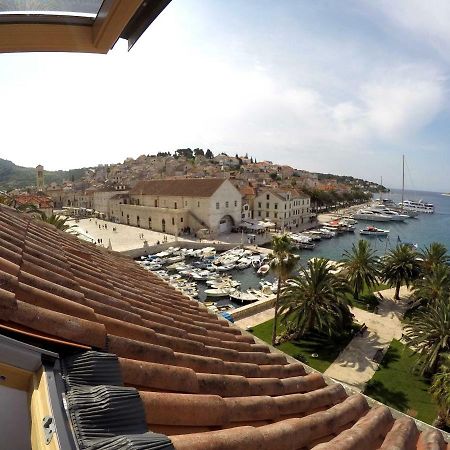Hvar Attic Modern Design - Town Center With A Great View Hvar Town Exterior foto