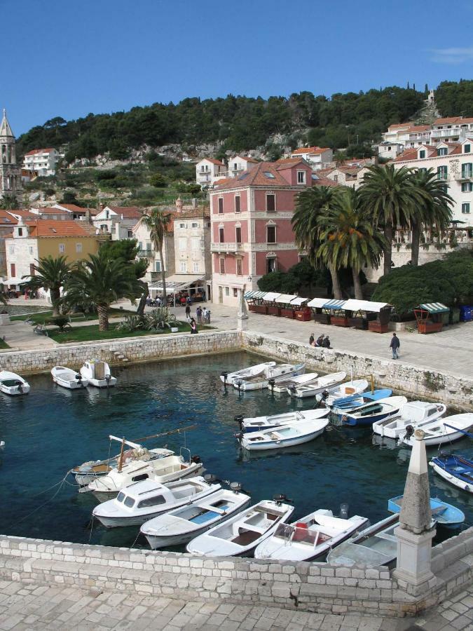 Hvar Attic Modern Design - Town Center With A Great View Hvar Town Exterior foto